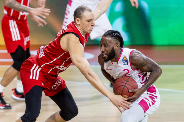 技巧的比拼 技巧的比拼