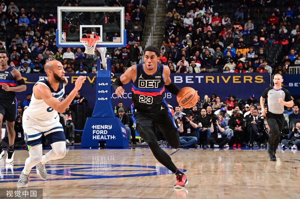 仅由于个人 仅由于个人