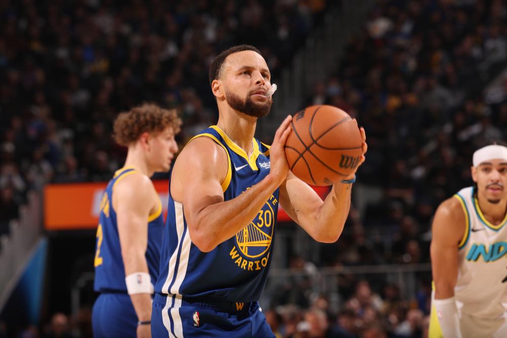 3亿英镑背 3亿英镑背